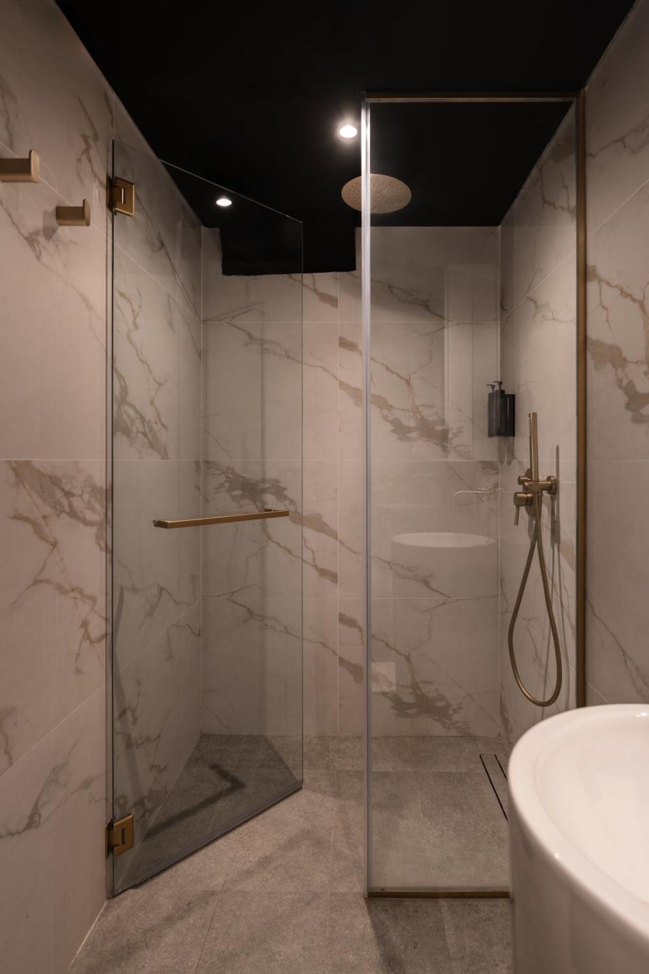 Cube Social Boutique Capsule Hotel At Boat Quay Singapore Exteriör bild
